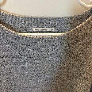 Pink Clover Heathered Gray Women's Sweater